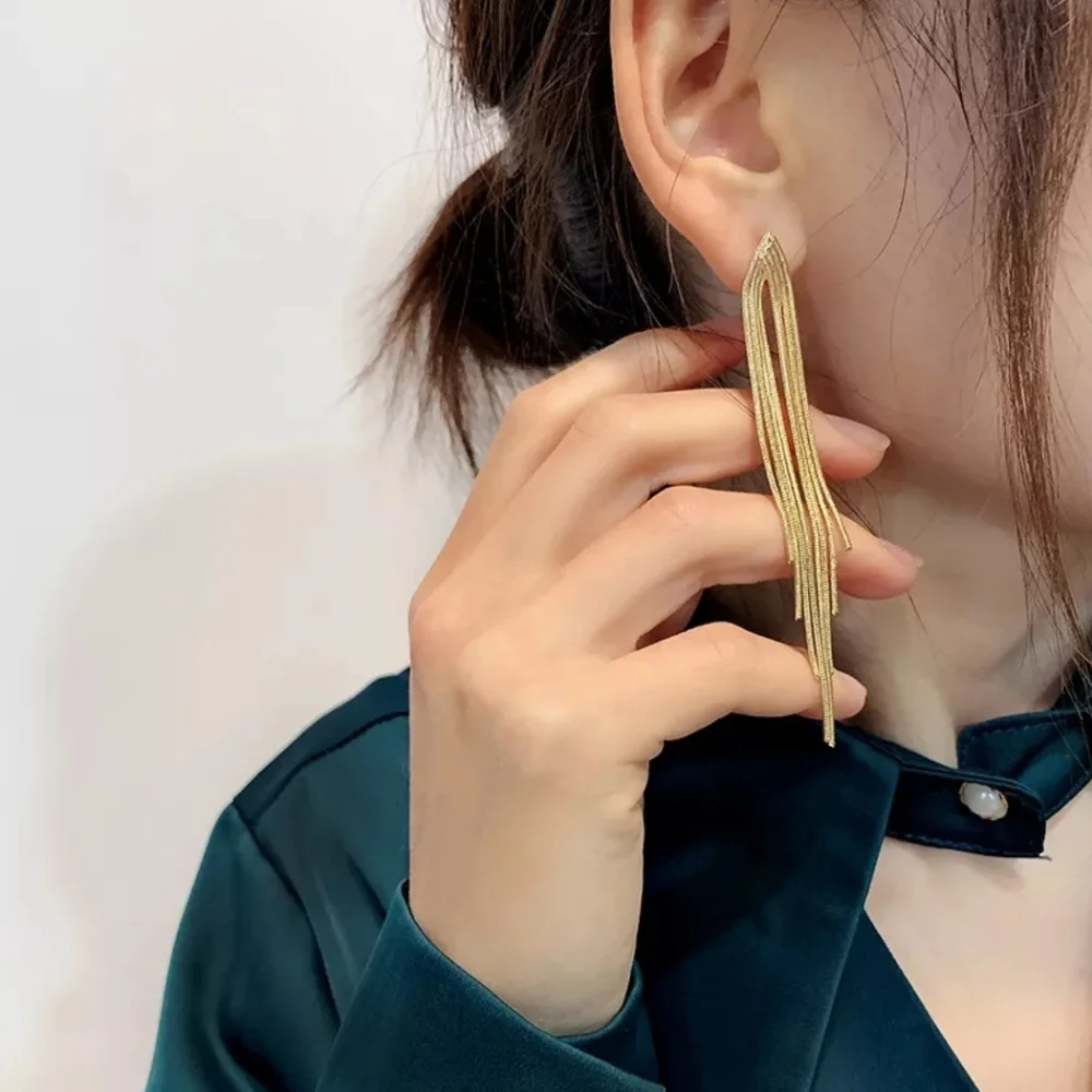HOST PICK 👍👌Long Gold Tassel Earrings - Picture 2 of 2